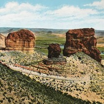 1920s Union Pacific Railroad UP Teakettle Giant&#39;s Thumb Castle Rock WY Postcard - £6.71 GBP
