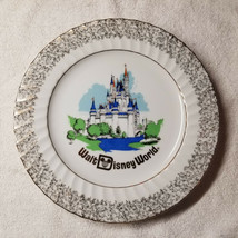 Rare &quot;BLUE&quot; 1960 Disney World Cinderella&#39;s Castle Collector Souvenir Cake Plate - £14.38 GBP