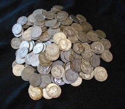 1 Washington Quarter, 90% Silver, Rare Old Coin for Bullion or Collection - £8.35 GBP