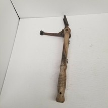 Vintage Wood Handle Clay Pigeon Handheld Thrower, Shooting Collectible, ... - $23.71