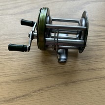 VINTAGE HORROCKS - IBBOTSON  GREEN DRAGON NO. 1880 LEVEL WIND CASTING REEL - $590.14 MXN