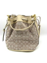 Coach Field Bucket Bag with Signature Jacquard - Stone Ivory - £145.46 GBP