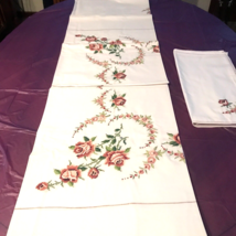 Belcrest Creation Embroidered Tablecloth and Napkins 13 piece set Spring Floral - £116.85 GBP