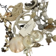 Vtg To Mod Costume Jewelry Lot White Cream Boho Mod Retro Statement Shell Vosca - £19.69 GBP