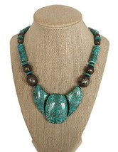 Vintage faux turquoise &amp; graphite colored bead runway statement necklace - £23.97 GBP