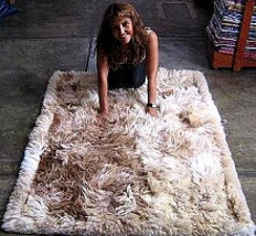 Suri alpaca fur carpet, long-haired fur, 150 x 110 cm/ 4&#39;92 x 3&#39;61 ft - £378.02 GBP
