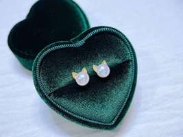Silent Kitty Freshwater Pearls Earrings H20224840 - £39.62 GBP