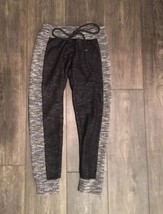 Gray athletic work out crop joggers small - $11.87