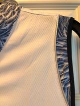 NWT Ladies GREG NORMAN White Navy Feather print trim Sleeveless Golf Shirt - XL image 2