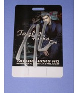 Taylor Hicks Autographed Fan Club Membership Card - $459.19 MXN
