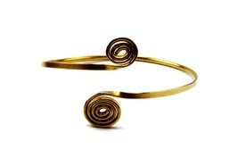 Boho Spiral Arm Band, Gold Brass Arm Bracelet, Upper Arm Cuff - £15.73 GBP