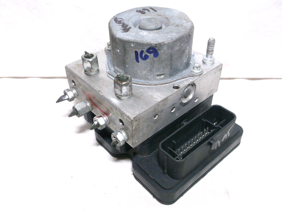13-14 NISSAN SENTRA/ S/ SV/ 1.8L/  A.B.S/ ANTI-LOCK BRAKE PUMP/ MODULE/ ... - $7.56