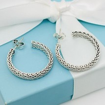 Tiffany &amp; Co 1.25&quot; Large Somerset Mesh Hoop Huggie Earrings in Sterling Silver - £313.86 GBP