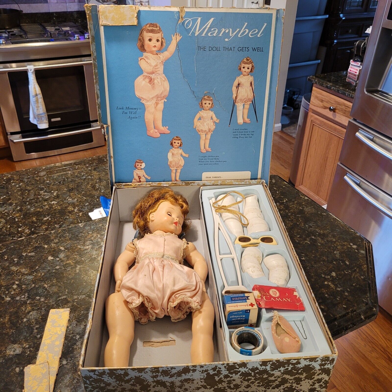 Vintage Madame Alexander Marybel Gets Well w/ Original Case *DAMAGE Incomplete* - $67.46