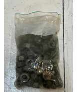 80 Pack of 5/8-11 Thread Pattern Hex Nuts (80 Quantity) - $652.76 MXN