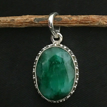 Solid 925 Sterling Silver Emerald Gemstone Handmade Pendant Women Gift PSV-1172 - £22.52 GBP+