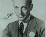 Dsc00557.25 fred astaire  8x10  10 14 18  pop bk  445 75 thumb155 crop