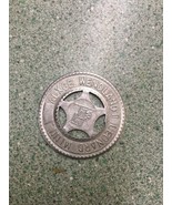 Good Luck Charm Alxce Wendlandt Leonard Minn vintage aluminum 1 3/8&quot; - €21,70 EUR