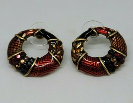 Chico&#39;s Round Rhinestone Earrings Textured Womens Red  - £10.34 GBP