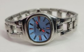 Fossil F2 Quartz Wrist Watch Silver Tone Bracelet ES 9763 WR 250311 Blue Works! - £15.45 GBP