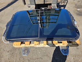 2012 VW Tiguan Panorama Glass Roof Sunroof Complete Assembly 5N0877041 OEM - £725.80 GBP