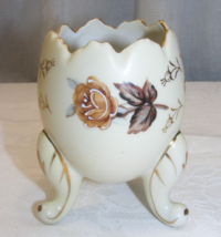 Vintage Hand Painted Porcelain Cracked Egg Vase Rose Design Gold Trim Na... - $553.18 MXN