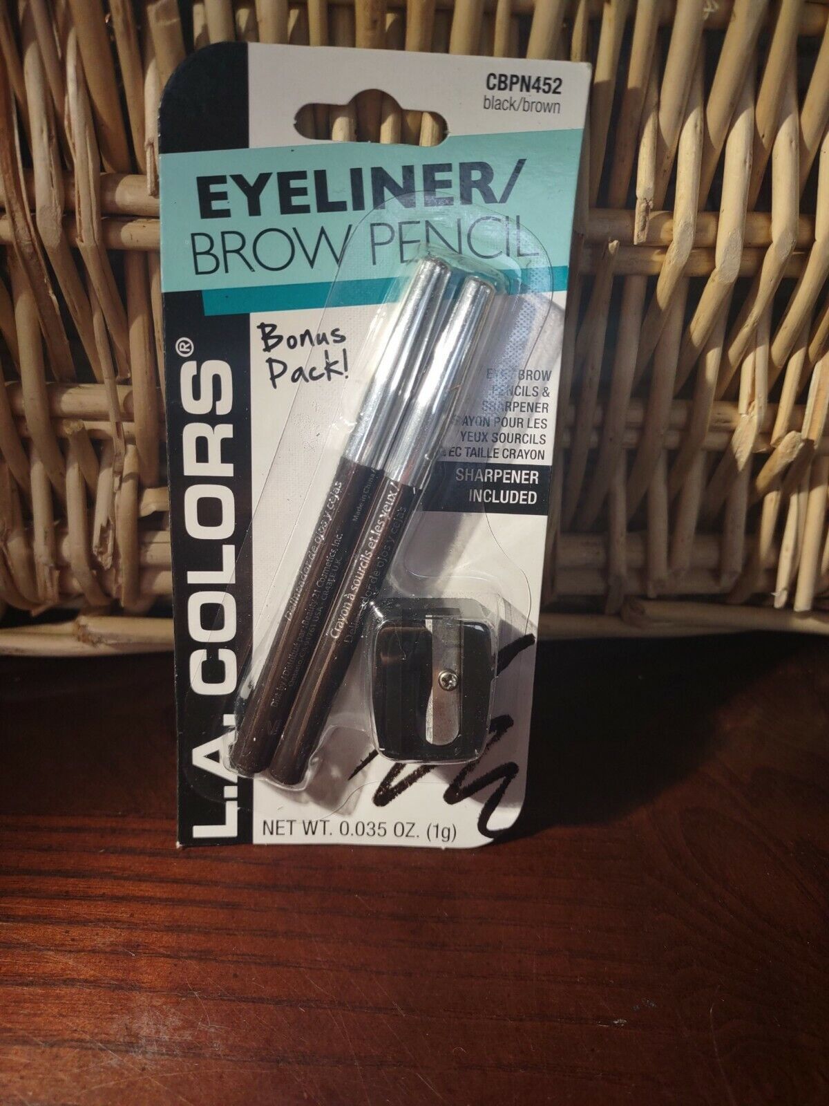 L.A. Colors Eyeliner/Brow Pencil Black/Brown Sharpener Included-New-SHIP N 24 HR - $14.73