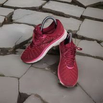 Brooks Glycerin 17 Pink Women's Size 8.5 - $44.50
