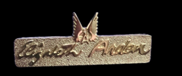 Vintage Goldtone Elizabeth Arden Pin - £18.55 GBP