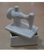 Vintage Ceramic Sewing Machine Jewelry Trinket Box - $40.14 CAD