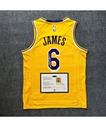 Lebron James SIGNED Signature Lakers Home Shirt/Jersey + COA  - $3,125.77 MXN