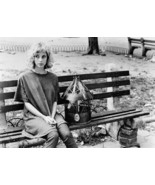 Rosanna Arquette sits on bench with birdcage Desperately Seeking Susan 5... - $10.92 CAD