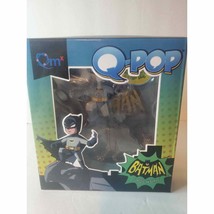 Q-Fig DC Comics Batman Q-POP-Fig Loot Crate Exclusive Action Figure TV Series - £9.60 GBP