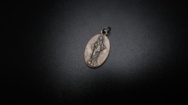 Vintage Virgin Mary Christian Medjugorje Religious Medal 2.5cm - £11.89 GBP