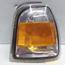 06 07 08 09 10 11 Ford Ranger right passenger marker light OEM 6L54-15A4... - $27.61