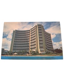 Postcard Sheraton-Waikiki Beach Hotel Honolulu Hawaii Chrome Unposted - £5.57 GBP