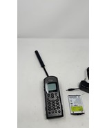 Iridium 9505A Satellite Phone w/ charger - MRHS0088F - $2,475.66 MXN