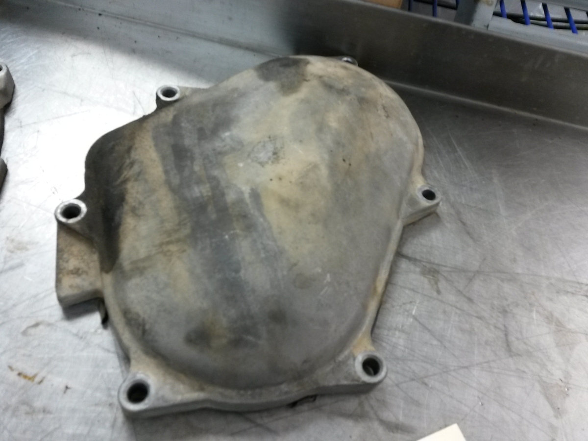 Right Front Timing Cover For 04-06 Nissan Titan  5.6 - $39.55