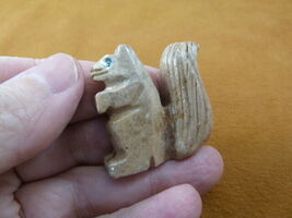 Y-SQU-23) little tan gray SQUIRREL stone carving SOAPSTONE PERU love squ... - $8.99