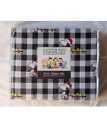 New Peanuts Snoopy Woodstock Santa Hat Twin Sheet Set Black/White Buffal... - £36.50 GBP
