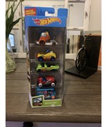074299018060 hot wheels hw fun park 5 pack - $15.33 CAD