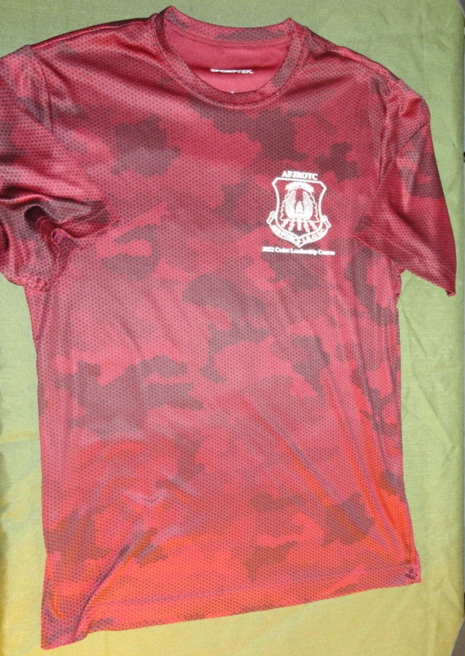 DISCONTINUED AFJROTC AIR FORCE 2022 CADET LEADERSHIP COURSE RED CAMO SHIRT SMALL - $26.72