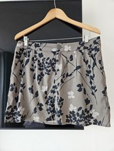 Gap Mini Skirt black grey floral holiday beach L UK12-14 - £1.97 GBP