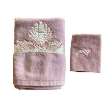 Vintage Bath Towel and Washcloth Saturday Knight Ltd Pink Seashells - £11.25 GBP