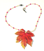 Vintage Khole Vinyl Maple Leaf Necklace with Pink Plum Glass Beads 18&quot; - $14.95