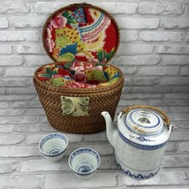 Chinese Tea Set In Padded Wicker Basket Picnic Basket Gold Hardware Blue... - £91.43 GBP