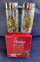 Vintage 1985 Christmas Salt &amp; Pepper Shaker Set Green Decorated Tree 5&quot; USA - £9.58 GBP