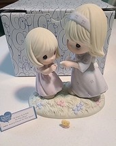 AS IS Precious Moments A Sister is a Gift to the Heart &amp; Friend to the S... - $542.92 MXN