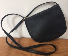 Forever 21 Small Black Vegan Faux Leather Zip Up Over Shoulder Handbag P... - $24.74