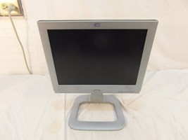 HP Silver Black Flat Screen LCD 15&quot; Computer Monitor NO CABLES 32908 - £20.15 GBP